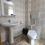 Friendly House *